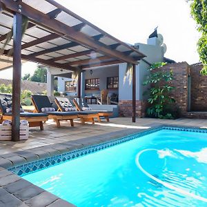 St Lucia Livingston Lodge